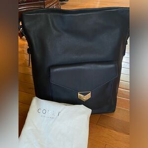 LIKE NEW Stella & Dot COVET Leather Bucket Bag